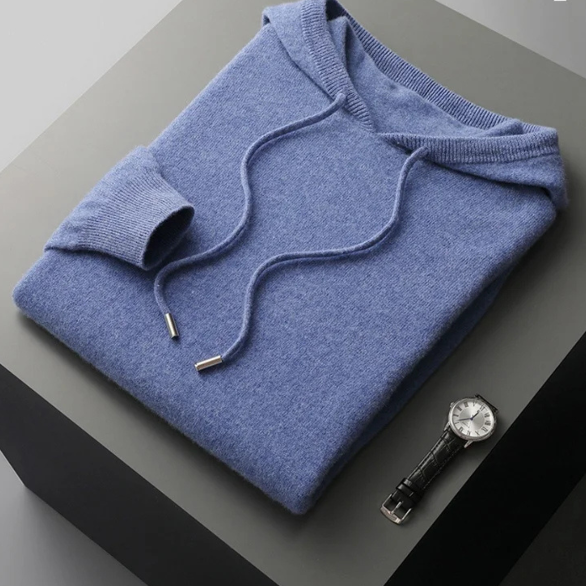 The Bronzewell Luxury Cashmere Sweater