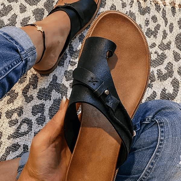 Adjustable Strap Women's Open-Toe Sandals for Any Occasion